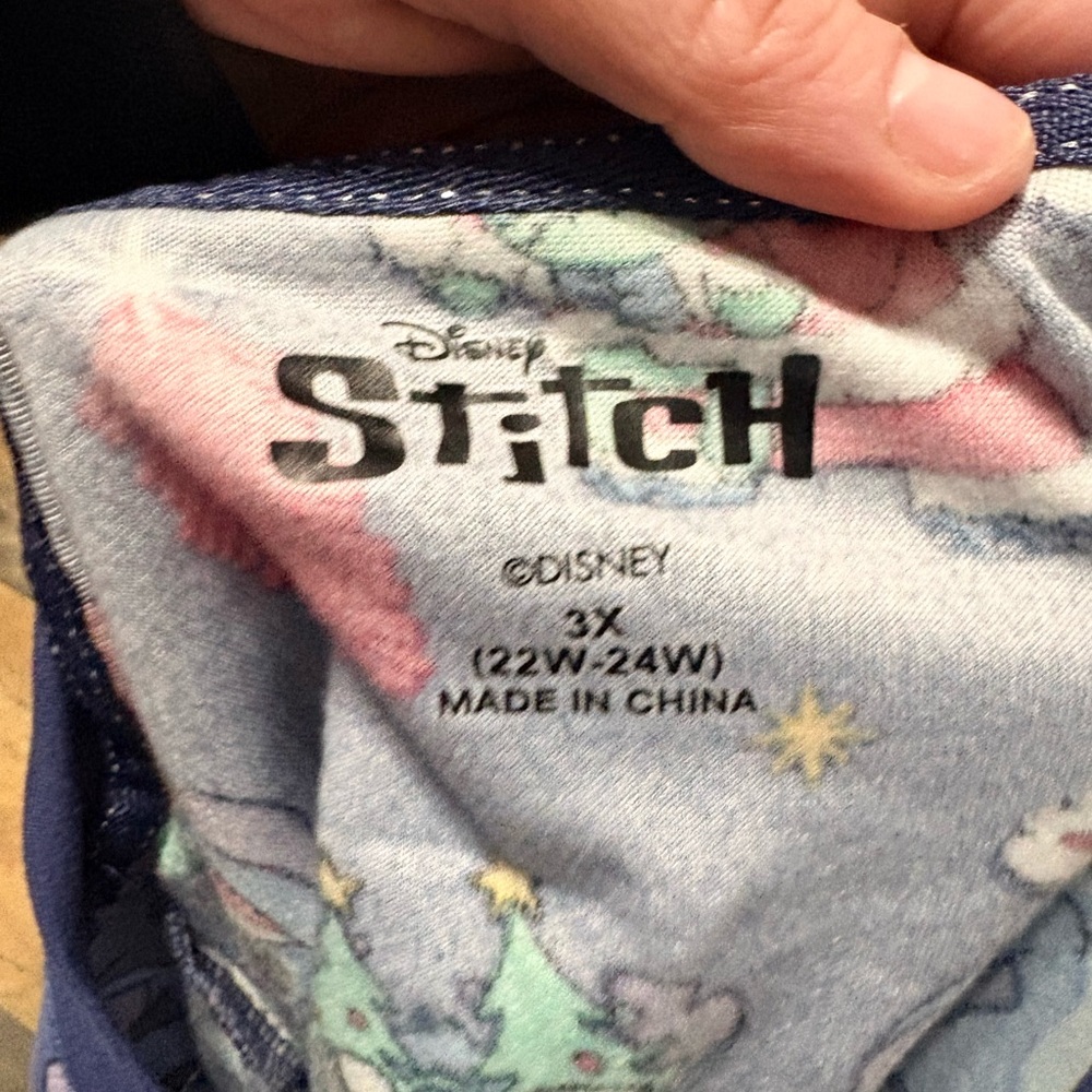 Disney Stitch Christmas Pajama Set 3X Holiday Fleece Sleepwear Lilo & Stitch - Picture 3 of 3